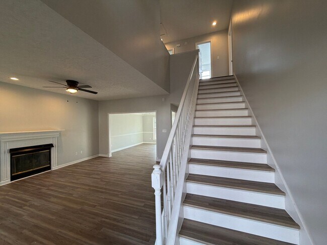 Foto del edificio - 103 Kestrel Ct SW