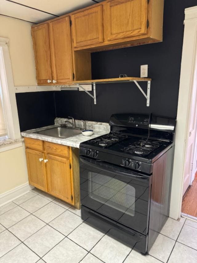Cocina - 2659 N Monitor Ave