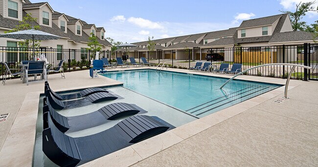 Foto del edificio - Arabella Townhomes