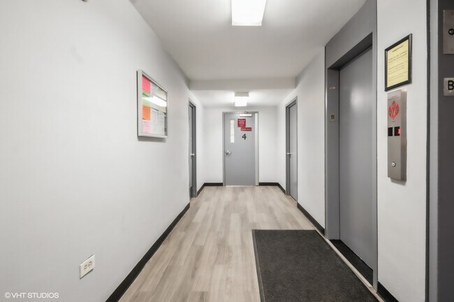 Foto del edificio - 1401 E 55th St