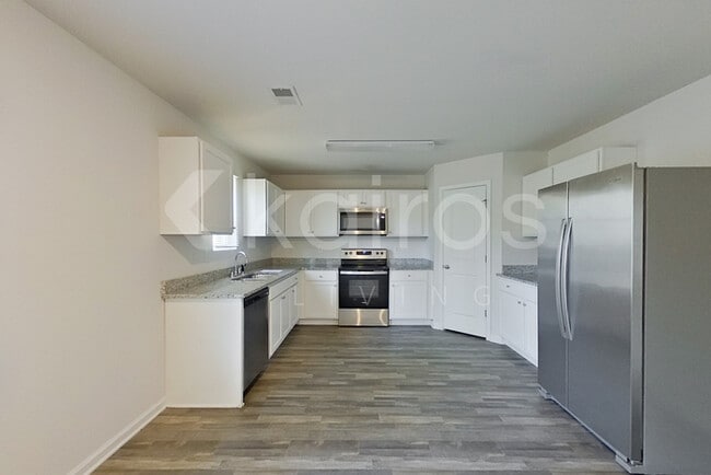 Building Photo - 234 Fox Chase Wy