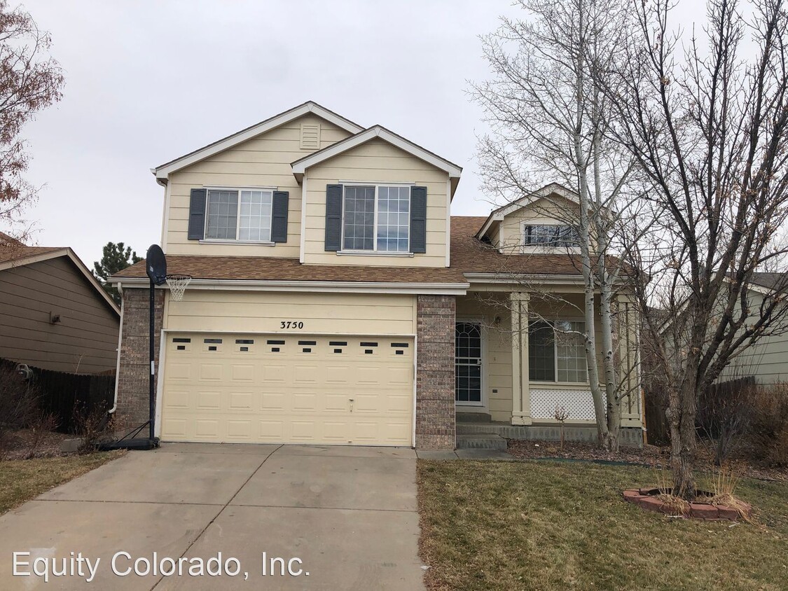 Primary Photo - 3 br, 2.5 bath House - 3750 S. Lisbon Court