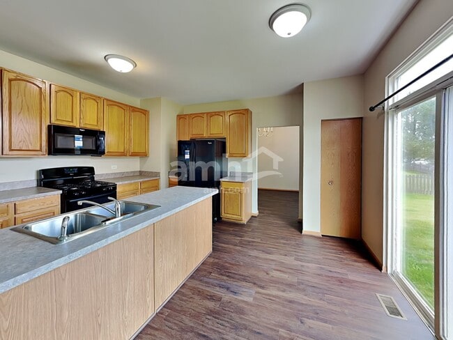 Foto del edificio - 1300 Broadlawn Dr