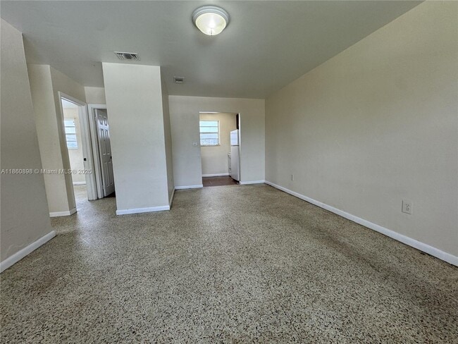 Foto del edificio - 1251 NW 59th St