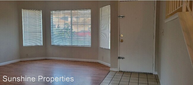 Building Photo - 4 br, 2.5 bath House - 640 Angelina Way