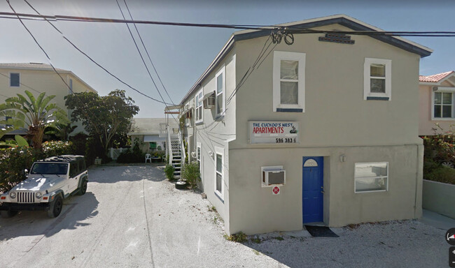 Building Photo - 1300 Beach Trail