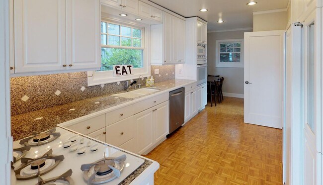 Foto del edificio - 2622 SW Chelmsford Ave