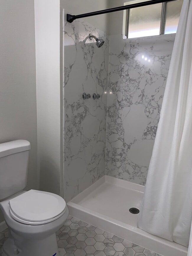 Foto del edificio - All Freshened Up and Waiting!