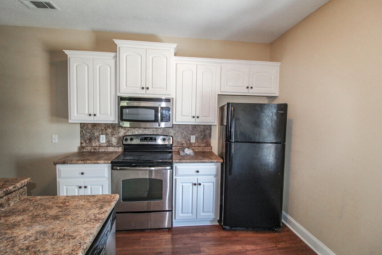 Foto principal - 1213 Merchant Way