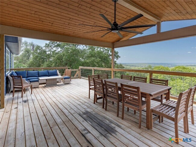 Building Photo - 268 White Oak Dr