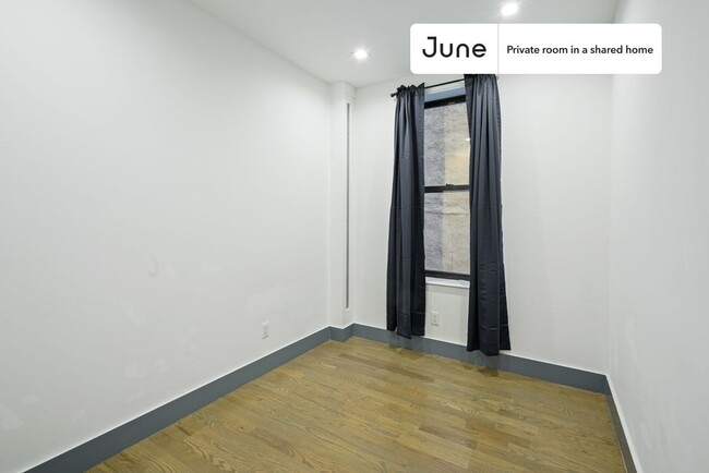 Foto del edificio - Room in Shared 4 bed/2 bath home