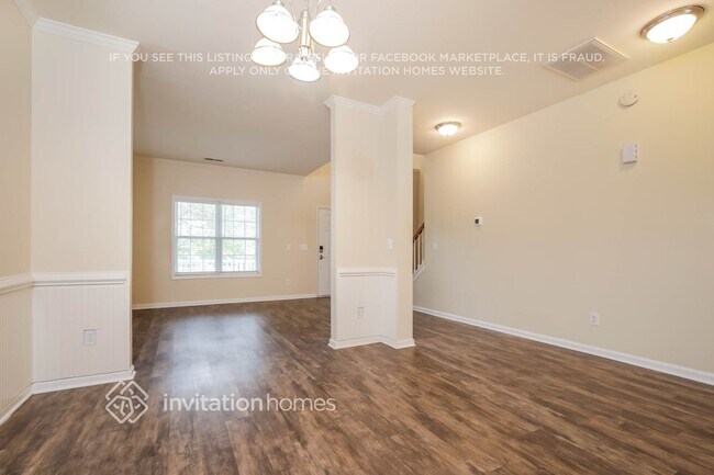 Foto del edificio - 2817 Buggy Whip Ct
