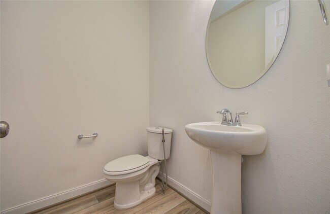 Building Photo - 2816 Oakheath Crst Ct