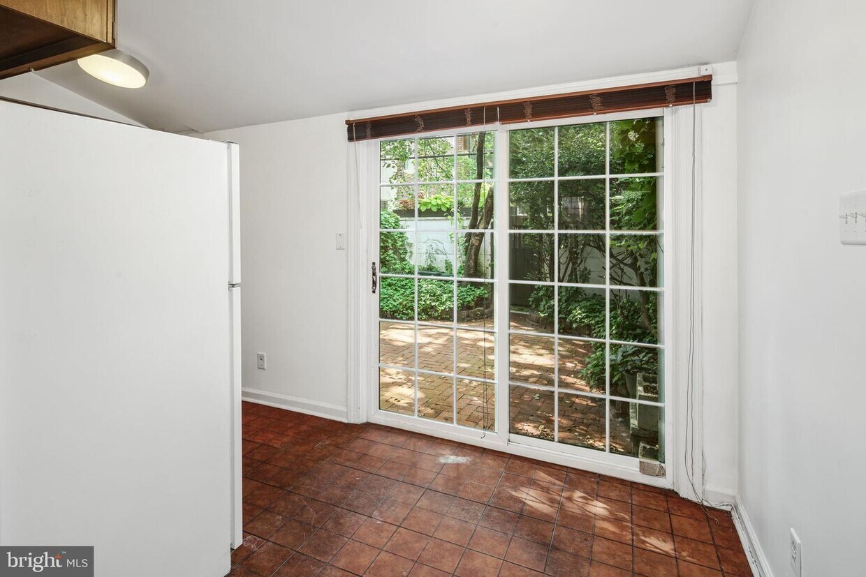 Foto principal - 2304 Waverly St