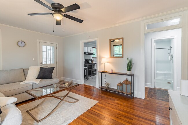 Building Photo - 712 S Prospect St, Columbia, SC 29205