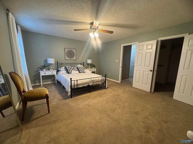 Foto del edificio - 6928 Steeplechase Dr NW