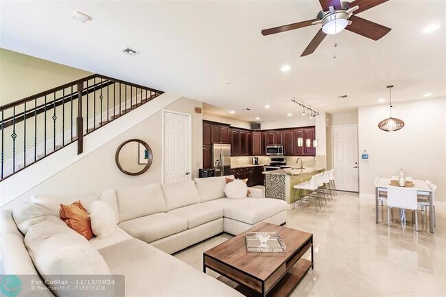 Foto del edificio - 2810 NE 32nd St