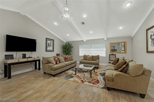 Building Photo - 13810 McGregor Blvd