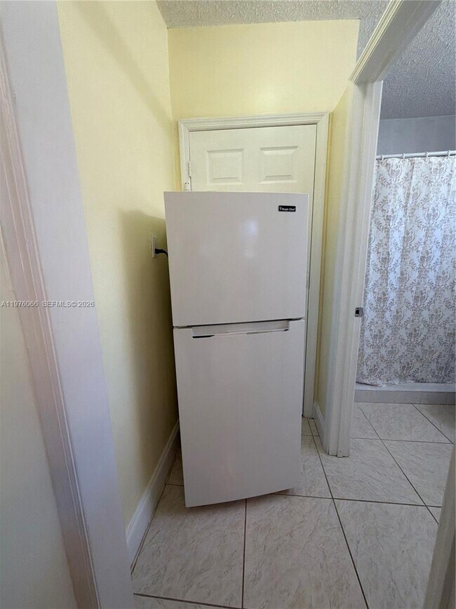 Foto del edificio - 2620 SW 92nd Pl