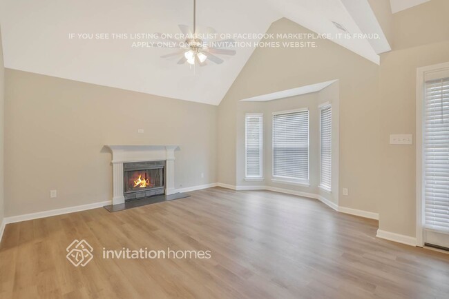 Foto del edificio - 1446 Chapel Hill Ln SW