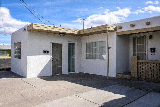 Building Photo - 4302 Mesa Grande Pl SE