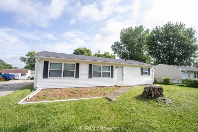 Foto del edificio - "Charming 3-Bedroom Haven in Mooresville –...