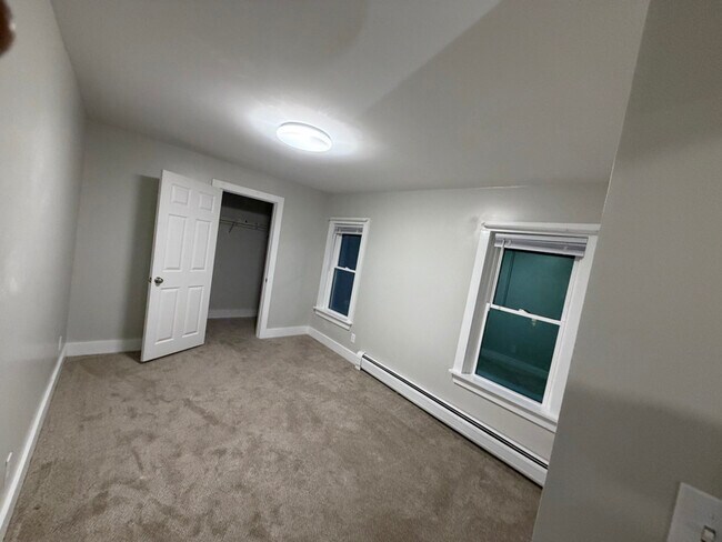 Foto del edificio - 100 Main St