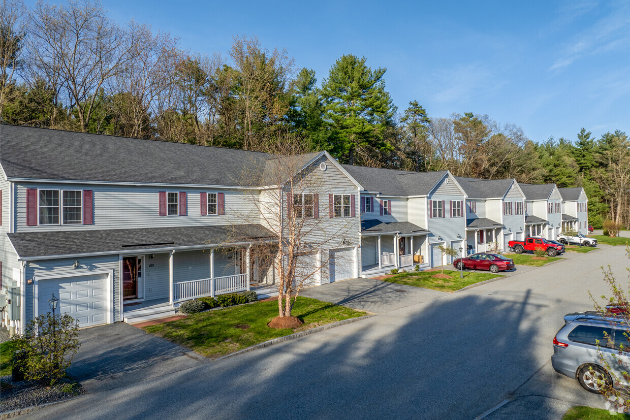 82-98 Rangeway Road is located in North Billerica, MA. - Ava Estates