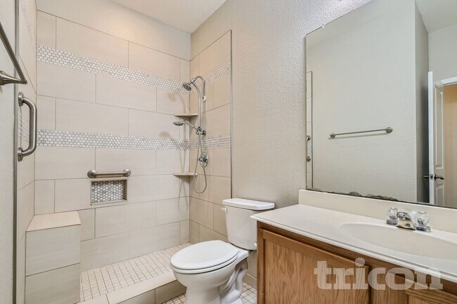 Foto del edificio - 103 Hollow Tree Dr