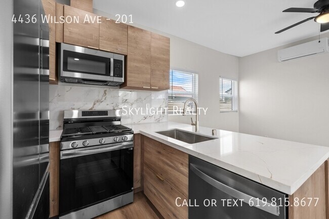 Foto del edificio - 4436 Wilson Ave