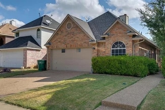 Building Photo - 2011 Mallard Dr