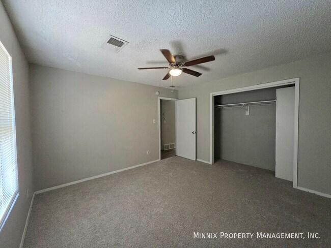 Foto del edificio - 3007 W Louisiana Ave