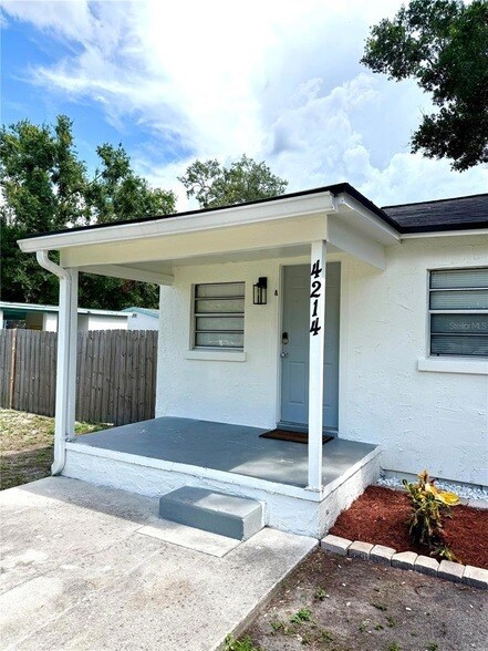 Foto del edificio - 4214 W Ohio Ave