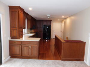 Building Photo - Beautiful Lake View Property!