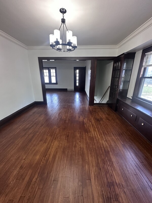 Foto del edificio - 4901 E 111th St