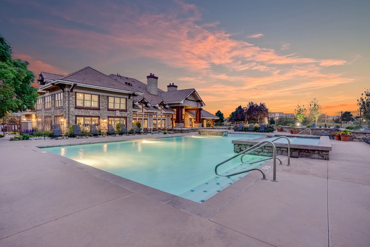 Windsor at Meridian Apartments Englewood, CO