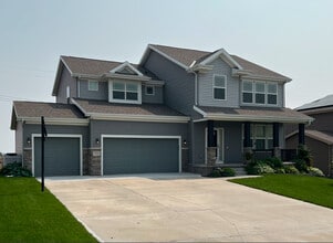 Building Photo - 21327 Quarry Ln