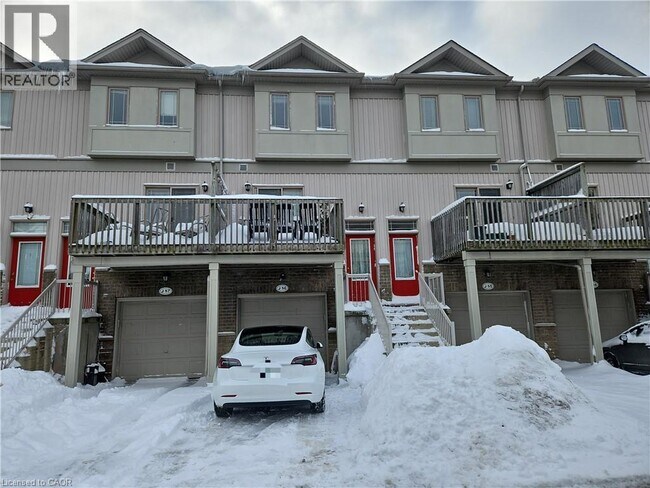 Photo du bâtiment - 619 Wild Ginger Ave