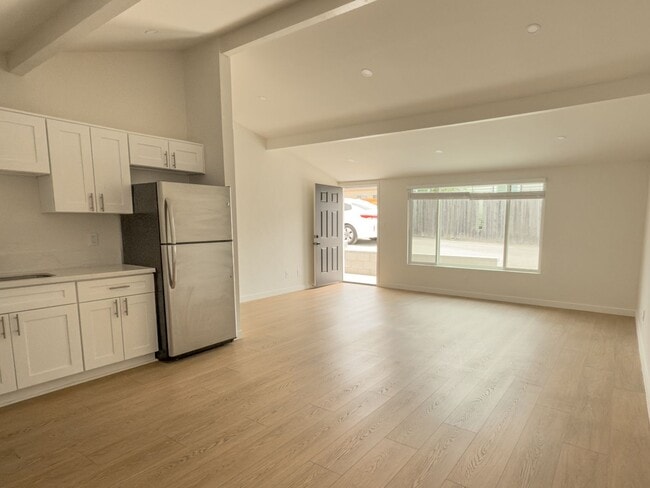 Building Photo - Parks Avenue Villas