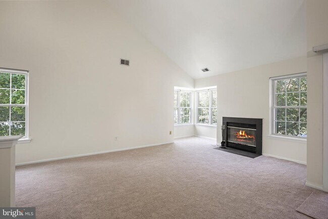 Foto del edificio - 382 Andover Pl