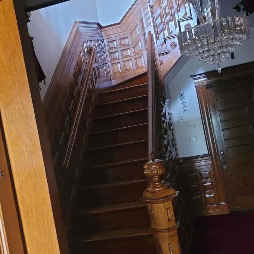 Foto principal - 121 Bassett St