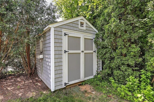 Foto del edificio - 25 Anoka Ave