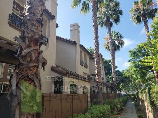 Foto del edificio - 10304 Wateridge Cir