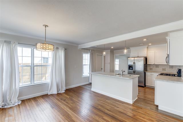 Foto del edificio - 852 Northwood Rd