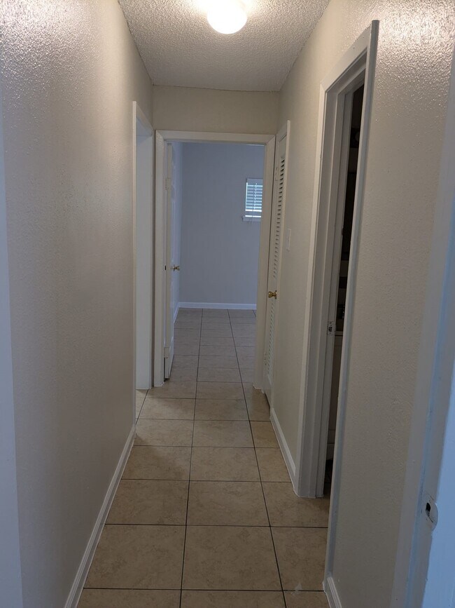 Foto del edificio - 3357 Frick Rd