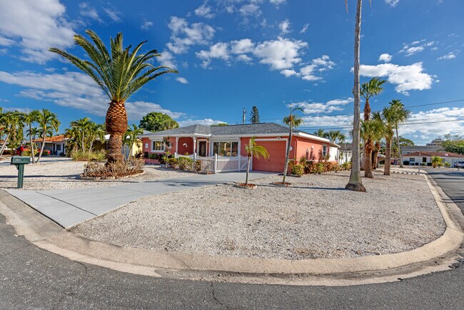 Building Photo - 58 Lido Drive