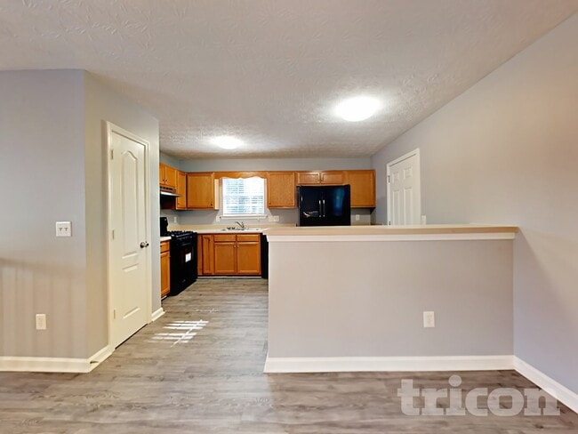 Building Photo - 71 Caroline Ln