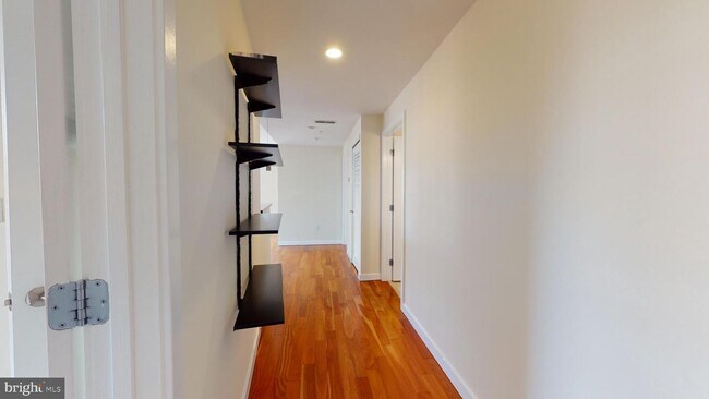 Building Photo - 2535 13th St NW