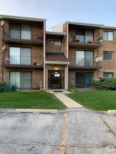 Building Photo - 7315 Tiffany Dr