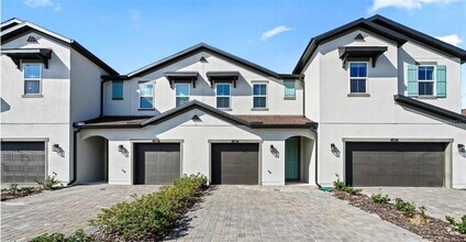 Building Photo - 4534 Small Creek Rd